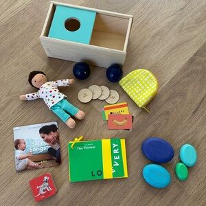 Lovevery “The Thinker” Play Kit - 11-12 months
